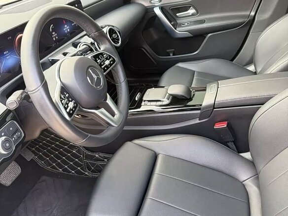 2023 Mercedes-Benz A-Класс 180 Long IV (W177) Рестайлинг, белый - вид 4