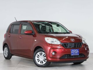 2016 Toyota Passo II (C30), красный, 1169000 рублей, вид 1