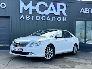 2013 Toyota Camry VII (XV50), белый, 1470000 рублей, вид 1