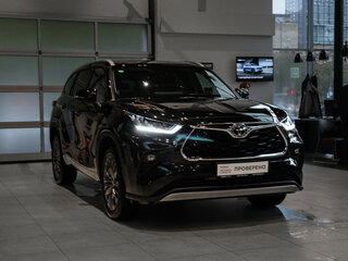 2025 Toyota Highlander IV (XU70), чёрный, 5250000 рублей, вид 3