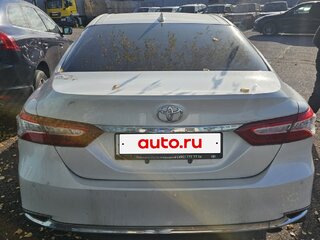 2023 Toyota Camry VIII (XV70) Рестайлинг, белый, 3322000 рублей, вид 4
