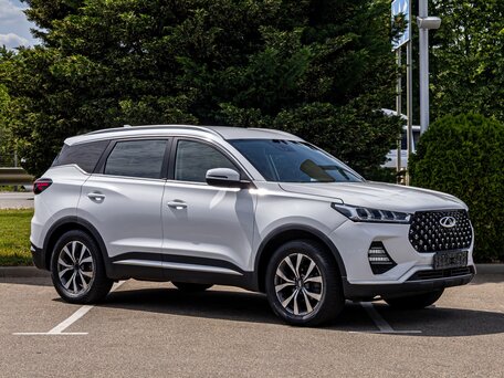 2023 Chery Tiggo 7 Pro I, белый, 1695000 рублей, вид 3