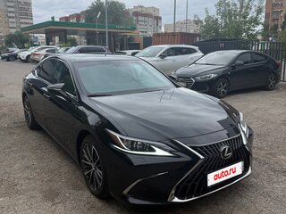 2022 Lexus ES 250 VII Рестайлинг, чёрный, 4500000 рублей, вид 1