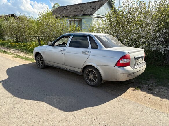 2010 Lada (ВАЗ) Priora I, серебристый, 250000 рублей - вид 3