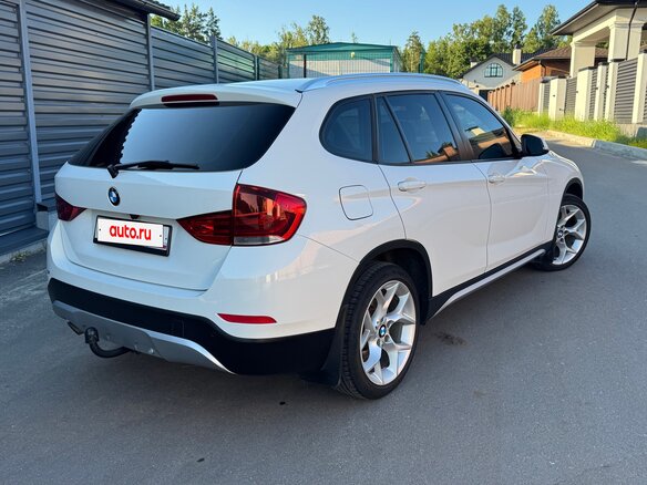 2013 BMW X1 18d I (E84) Рестайлинг, белый, 1650000 рублей - вид 4