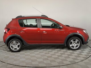 2019 Renault Sandero Stepway II Рестайлинг, красный, 1280000 рублей, вид 4