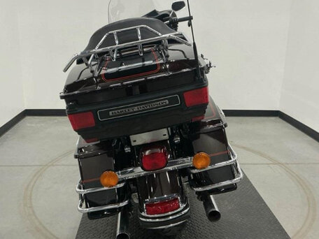 2011 Harley-Davidson Electra Glide, пурпурный, 640000 рублей, вид 4