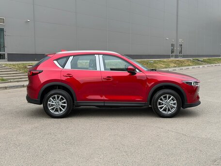 2026 Mazda CX-5 II Рестайлинг, красный, 2584000 рублей, вид 4
