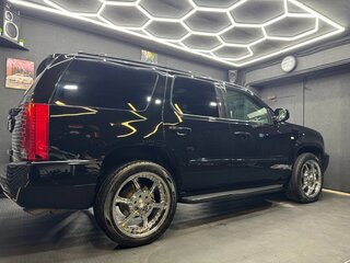 2010 Cadillac Escalade III, чёрный, 2750000 рублей, вид 2