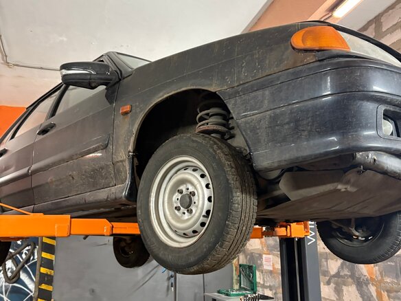 2008 Lada (ВАЗ) 2115, серый, 160000 рублей - вид 21