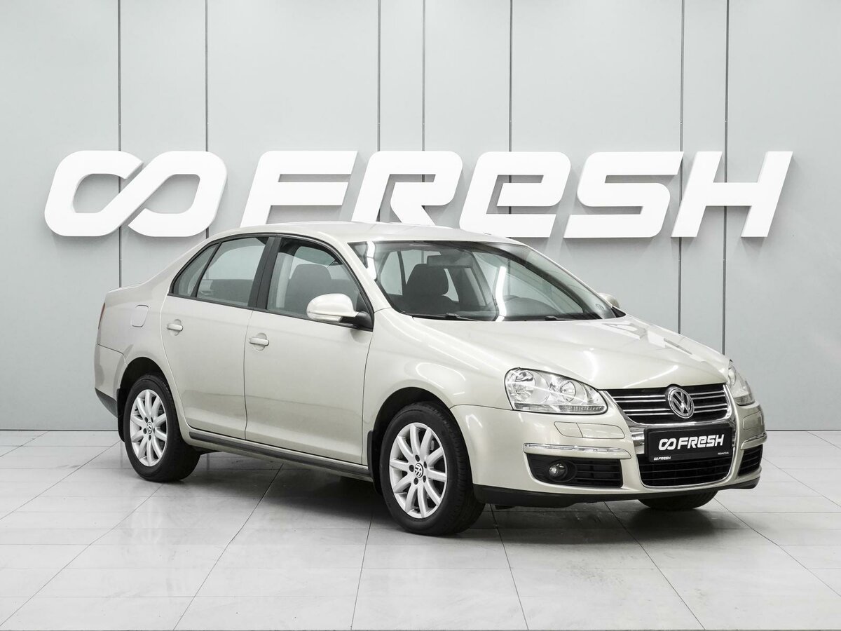 Открыть фотографии: Volkswagen Jetta V