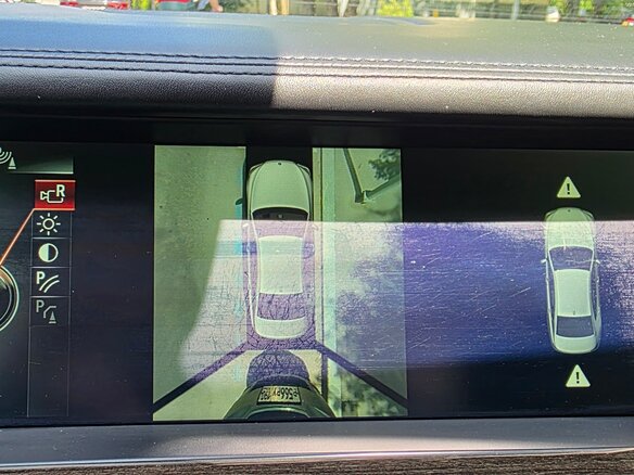 2013 BMW 7 серии Long 750Li xDrive V (F01/F02/F04) Рестайлинг, чёрный, 1400000 рублей - вид 24