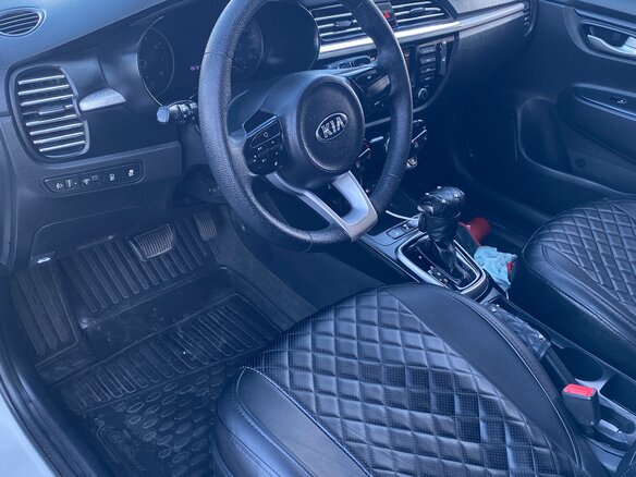 2019 Kia Rio IV, белый, 1060000 рублей - вид 8