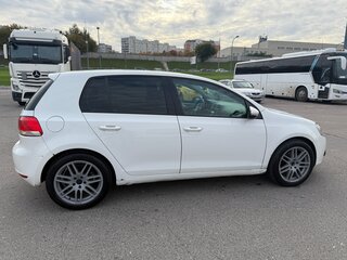 2011 Volkswagen Golf VI, белый, 660000 рублей, вид 4