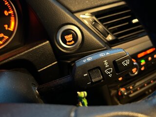 2013 BMW X1 20i I (E84) Рестайлинг, чёрный, 1600000 рублей, вид 3