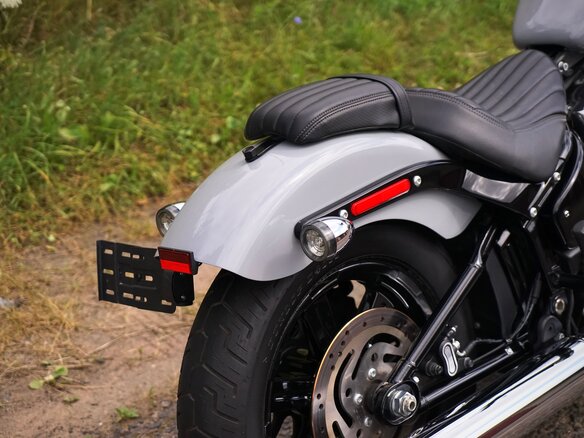 2025 Harley-Davidson Street Bob, серый, 1699000 рублей - вид 5