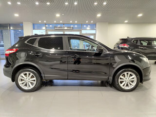 2018 Nissan Qashqai II, чёрный, 1283000 рублей, вид 4