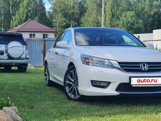 2013 Honda Accord IX, белый, 1680000 рублей, вид 3