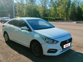 2018 Hyundai Solaris II, белый, 950000 рублей, вид 3