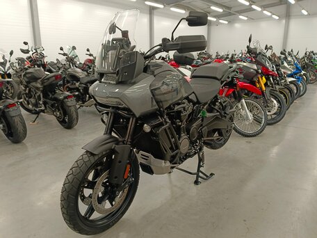 2021 Harley-Davidson Pan America, серый, 1350000 рублей, вид 5
