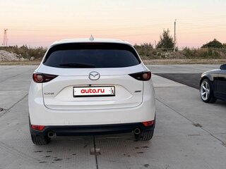 2017 Mazda CX-5 II, белый, 2230000 рублей, вид 4