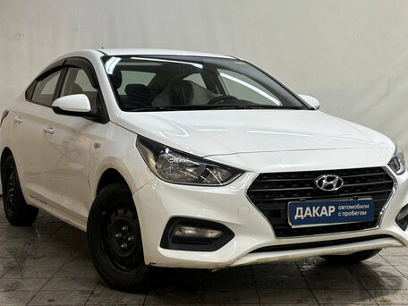 2019 Hyundai Solaris II, белый, 630000 рублей, вид 2