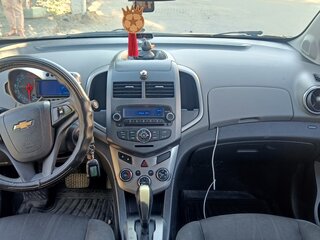 2013 Chevrolet Aveo II, чёрный, 650000 рублей, вид 5