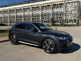 2018 Audi Q5 II (FY), чёрный, 4500000 рублей, вид 4