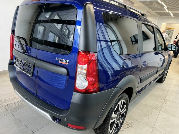 2026 Lada (ВАЗ) Largus Cross I Рестайлинг, синий, 2042000 рублей - вид 9