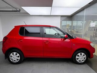 2013 Skoda Fabia II Рестайлинг, красный, 699000 рублей, вид 4
