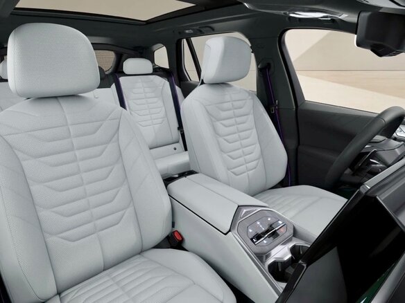 2026 BMW X5 40 V (G65), чёрный, 19000000 рублей - вид 9