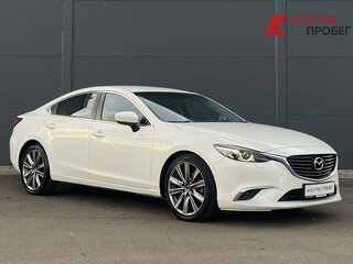 2018 Mazda 6 III (GJ) Рестайлинг, белый, 2090000 рублей, вид 3