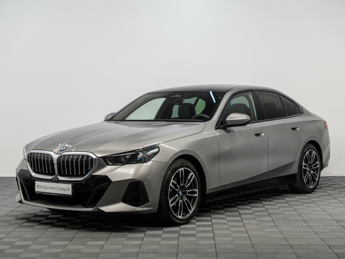 Открыть фотографии: BMW 5 серии VIII (G60/G61/G68)
