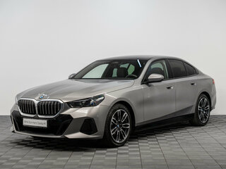 2025 BMW 5 серии 520d xDrive VIII (G60/G61/G68), серый, 8850000 рублей, вид 1