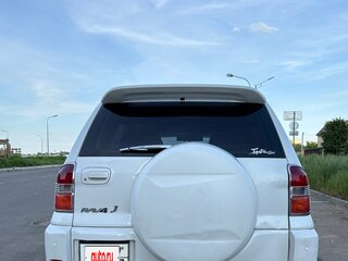 2000 Toyota RAV4 II (XA20), белый, 700000 рублей, вид 4
