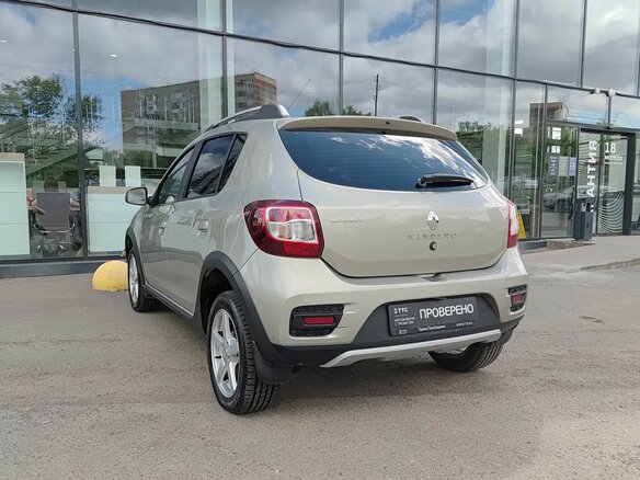 2017 Renault Sandero Stepway II, бежевый - вид 6