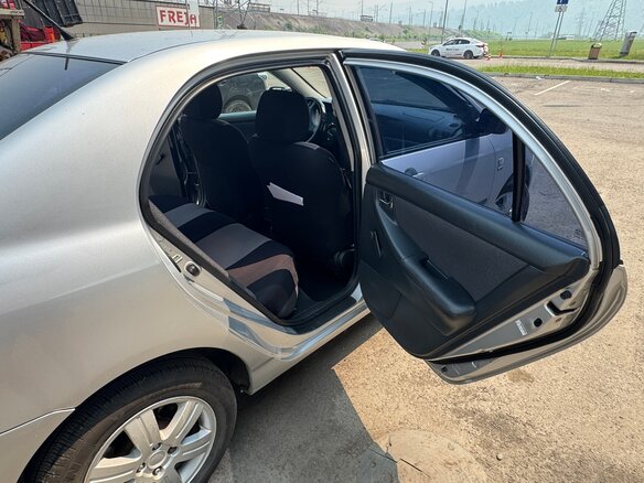 2004 Toyota Corolla IX (E120, E130), серебристый, 510000 рублей - вид 11