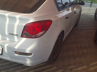 2013 Chevrolet Cruze I Рестайлинг, белый, 450000 рублей, вид 2