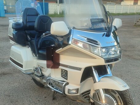 1995 Honda GL 1500 Gold Wing, белый, 695000 рублей, вид 2