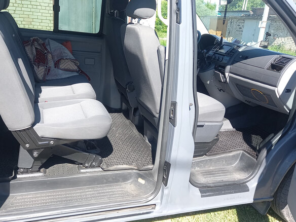 2011 Volkswagen Caravelle T5 Рестайлинг, серый, 1650000 рублей - вид 15