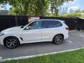 2020 BMW X5 30d IV (G05/G18), белый, 5500000 рублей - вид 2