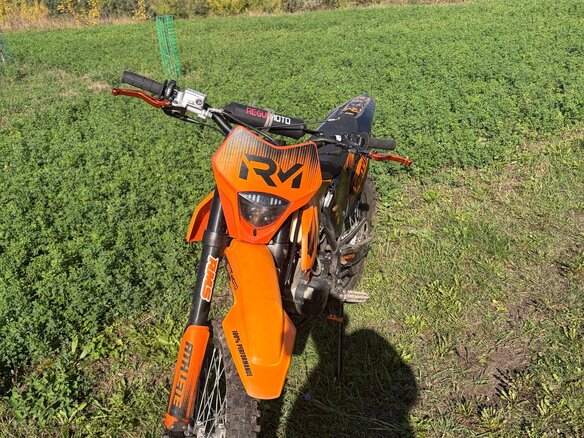 2024 Avantis Enduro 300 Carb, оранжевый, 85000 рублей - вид 3