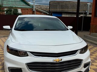 2018 Chevrolet Malibu IX, белый, 1300000 рублей, вид 3