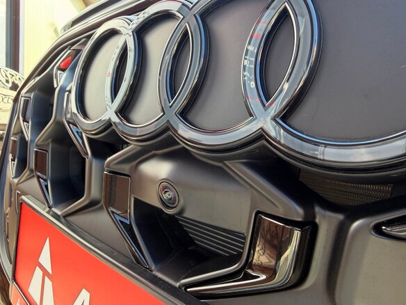 2025 Audi Q5 Sportback TFSI quattro S tronic II (GU), белый, 7800000 рублей - вид 13