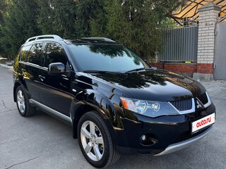 2007 Mitsubishi Outlander II, чёрный, 980000 рублей, вид 3