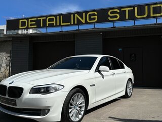 2011 BMW 5 серии 525d xDrive VI (F10/F11/F07), белый, 1940000 рублей, вид 1