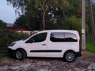 2013 Citroen Berlingo II Рестайлинг, белый, 510000 рублей, вид 4
