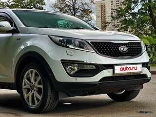 2015 Kia Sportage III Рестайлинг, белый, 1890000 рублей, вид 3