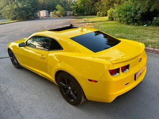 2012 Chevrolet Camaro V, жёлтый, 2950000 рублей, вид 2