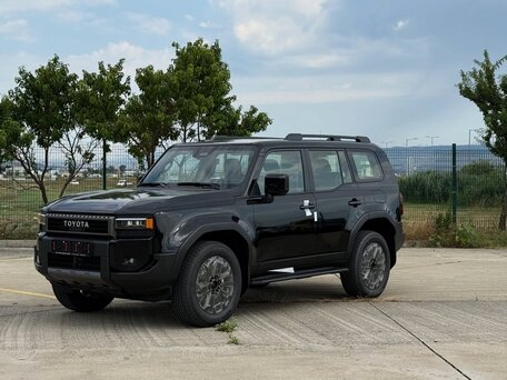 2026 Toyota Land Cruiser Prado 250 Series, чёрный, 10810000 рублей, вид 1